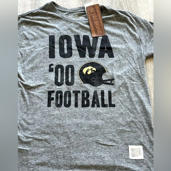 Iowa Hawkeyes 00 Football Men's Small Retro Brand Short Sleeve T-Shirt Gray - Picture 2 of 4
